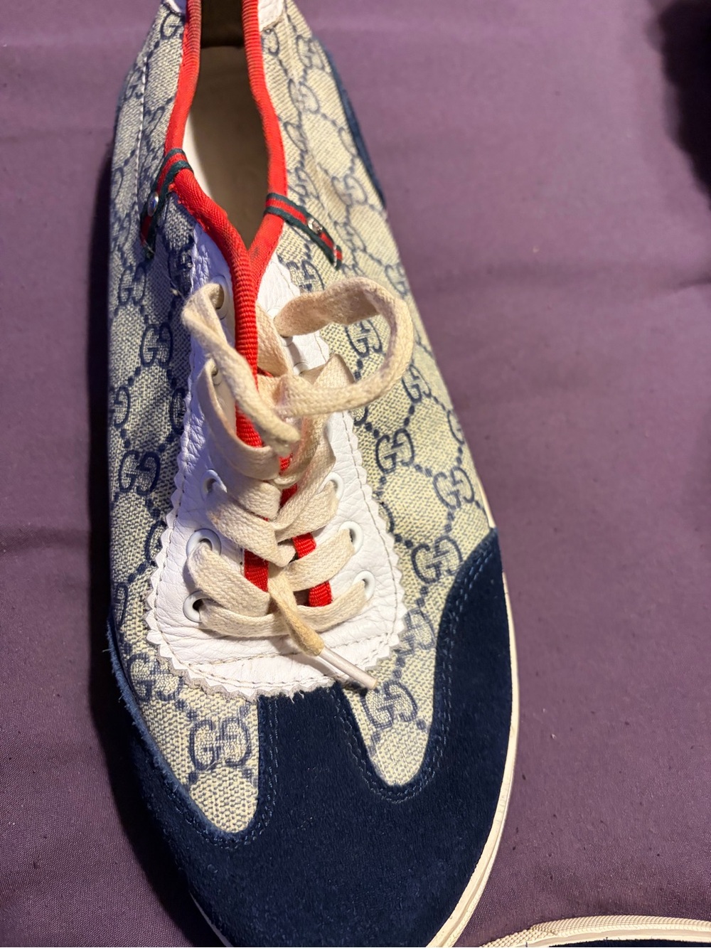 Gucci Blue and Red Trim Canvas Trainer men barely worn - Picture 5 of 5